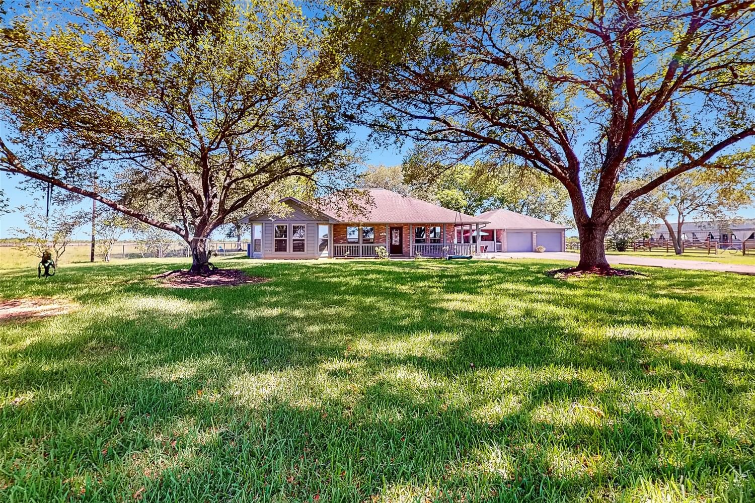 Real estate property located at 603 County Road 18, Brazoria, H T & B R R, Damon, TX, US