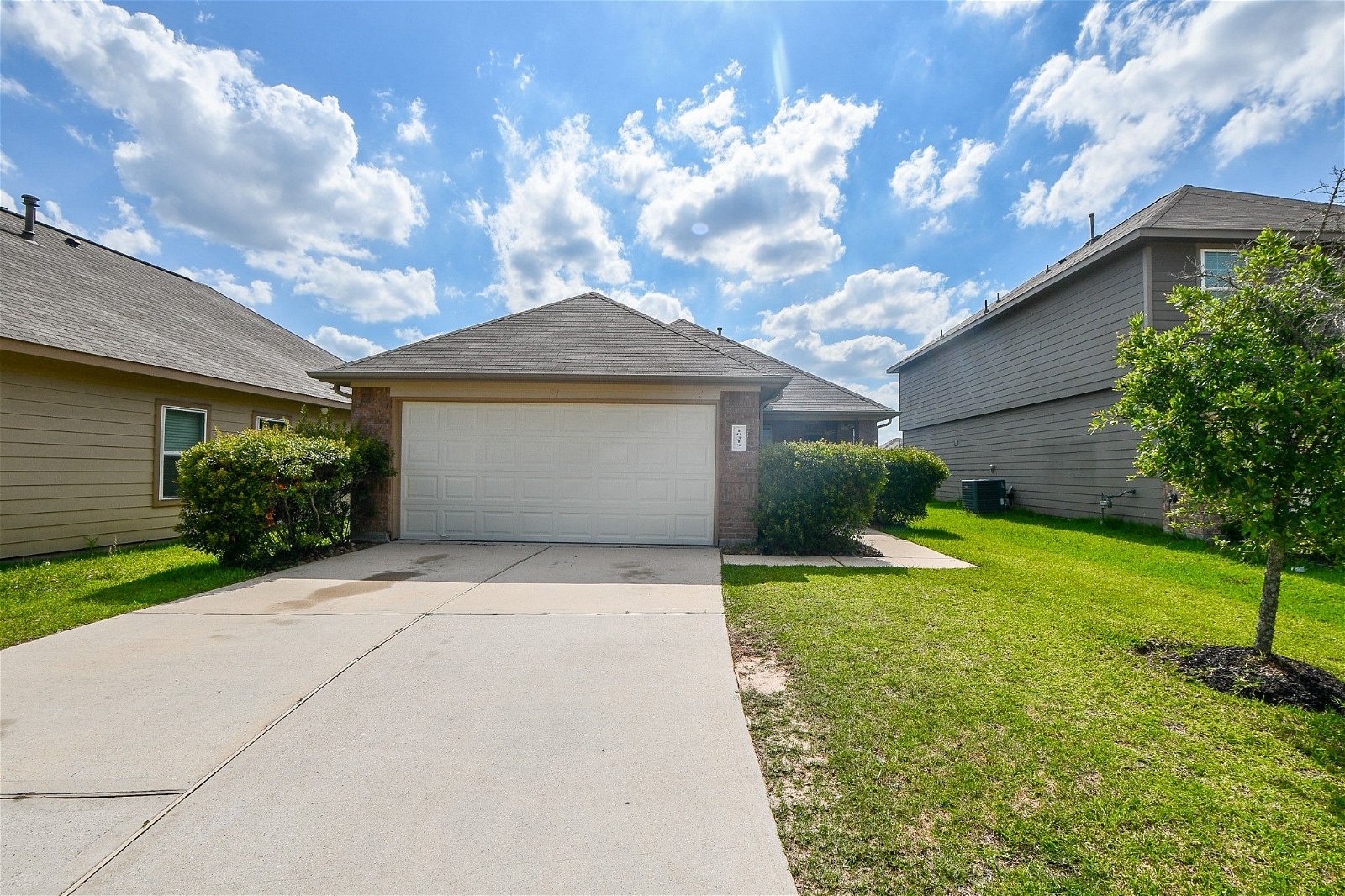 Real estate property located at 10319 Urban Oak, Harris, Houston, TX, US