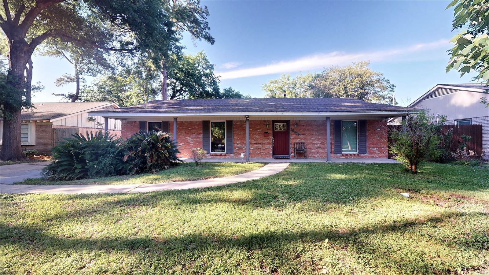 Real estate property located at 10206 Oakpoint, Harris, Wildewood Forest, Houston, TX, US