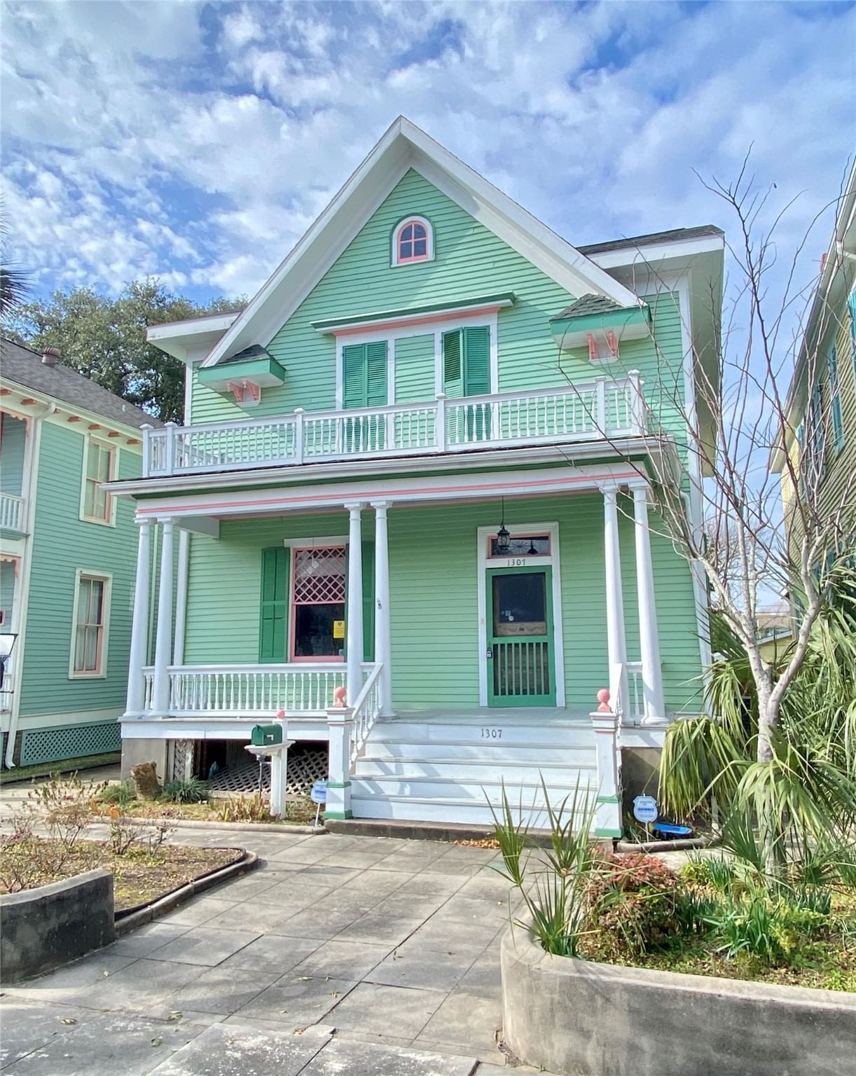 Real estate property located at 1307 24th Street, Galveston, East End, Galveston, TX, US