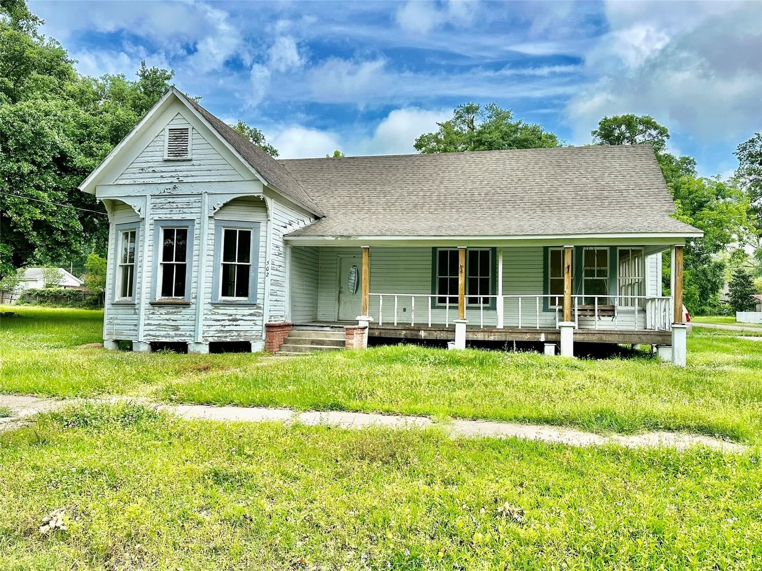 Real estate property located at 502 Lavielle, Jasper, City/Kirbyville, Kirbyville, TX, US