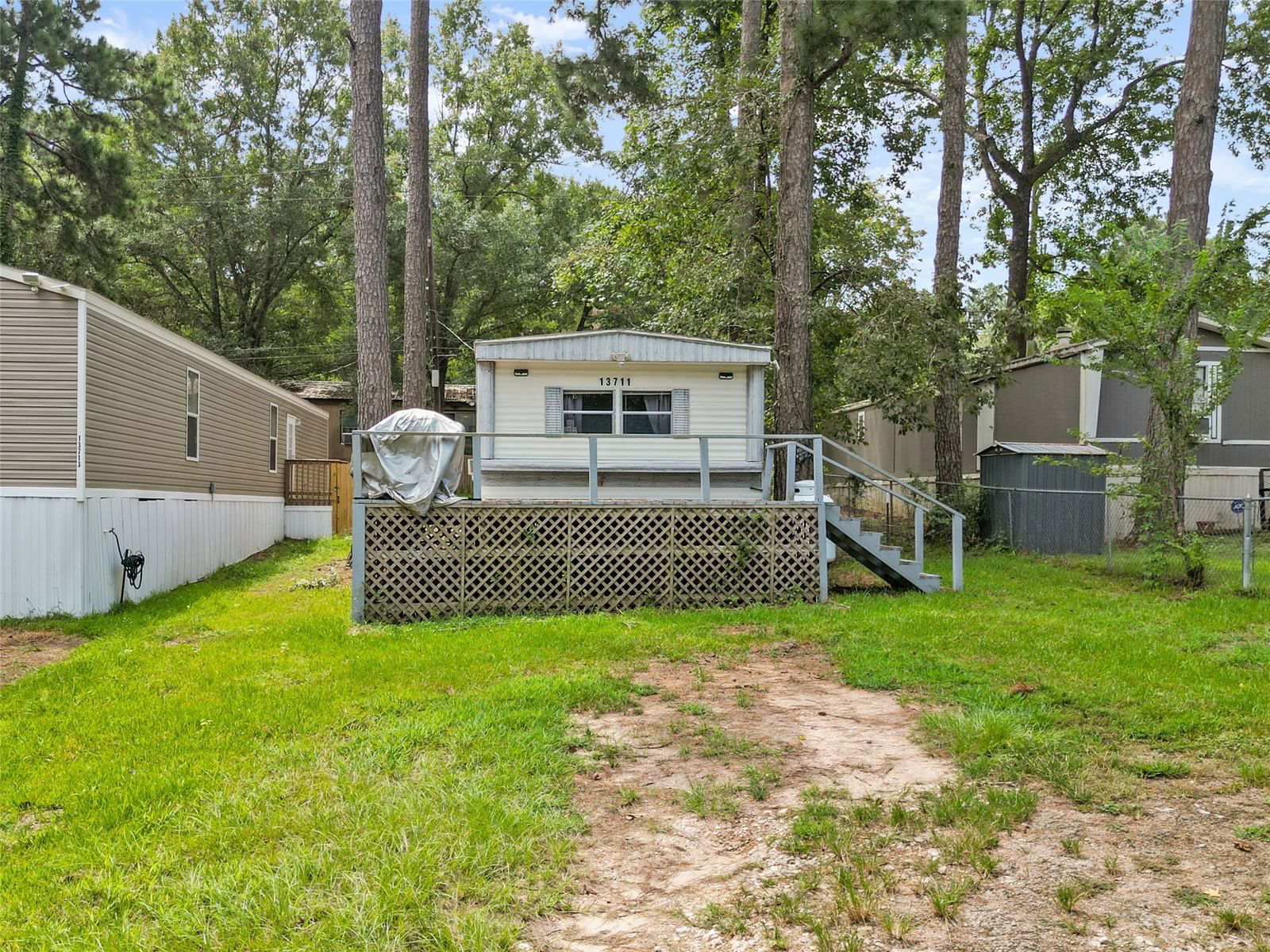 Real estate property located at 13711 Lookout, Montgomery, Shadow Bay 01, Willis, TX, US