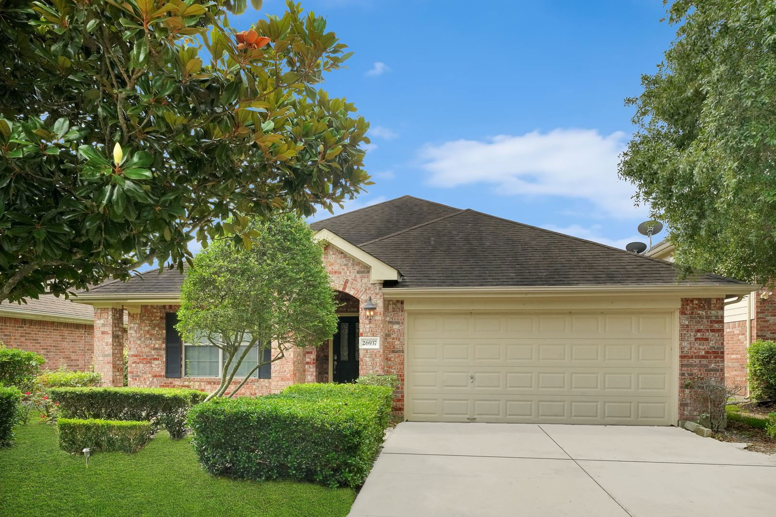 Real estate property located at 26937 Carriage Manor, Harris, Kings Manor Sec 16, Humble, TX, US