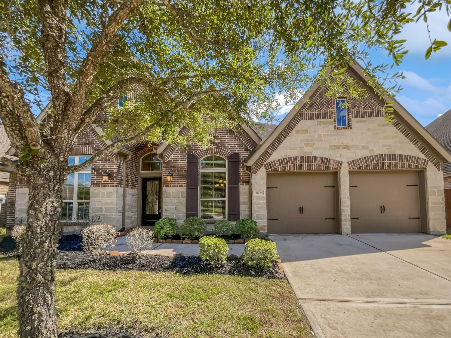 Real estate property located at 1825 Emerald Trace, Fort Bend, Shadow Creek Ranch Sf-63b, Pearland, TX, US