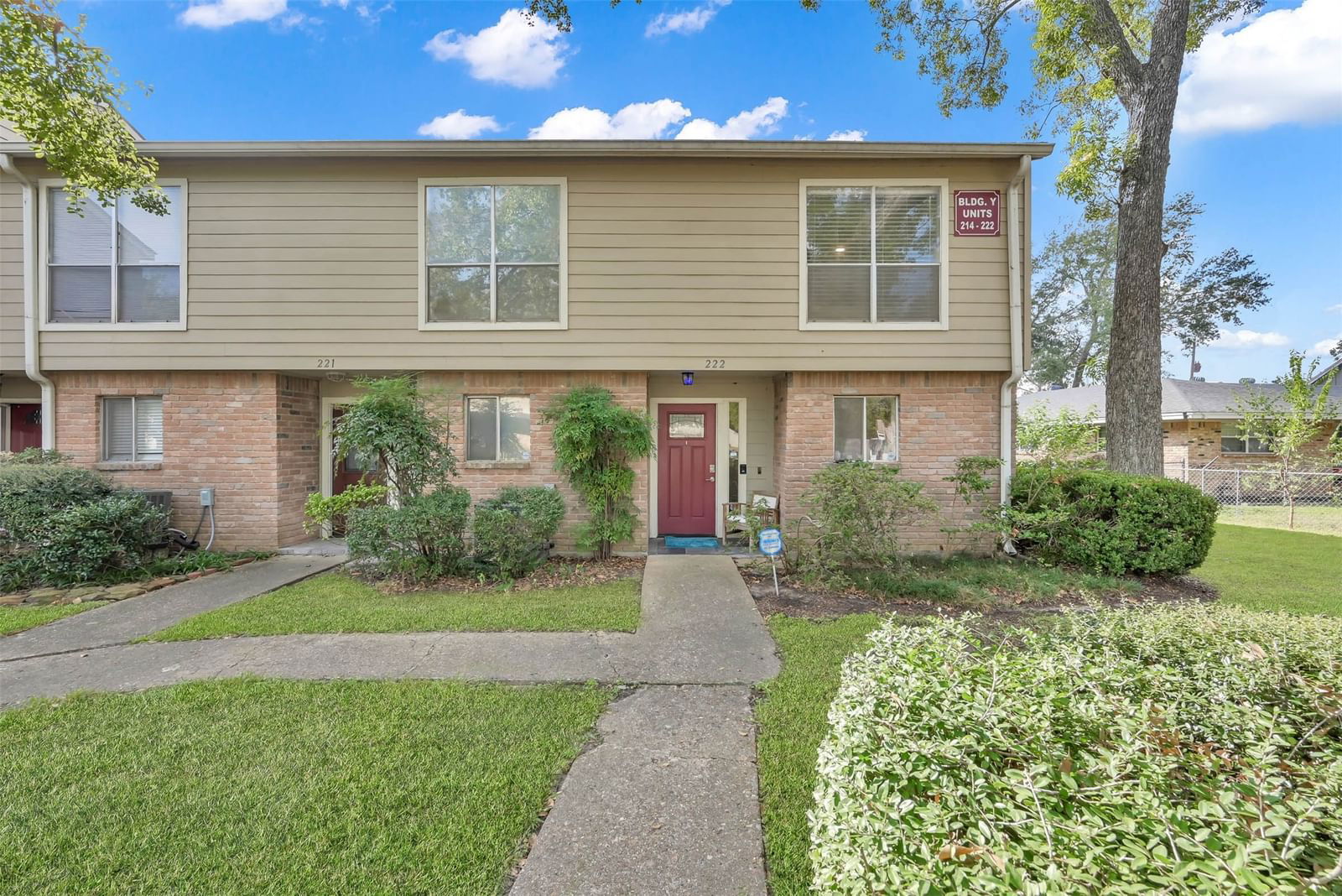 Real estate property located at 5005 Georgi #222, Harris, Covered Bridge Condo Ph 04, Houston, TX, US