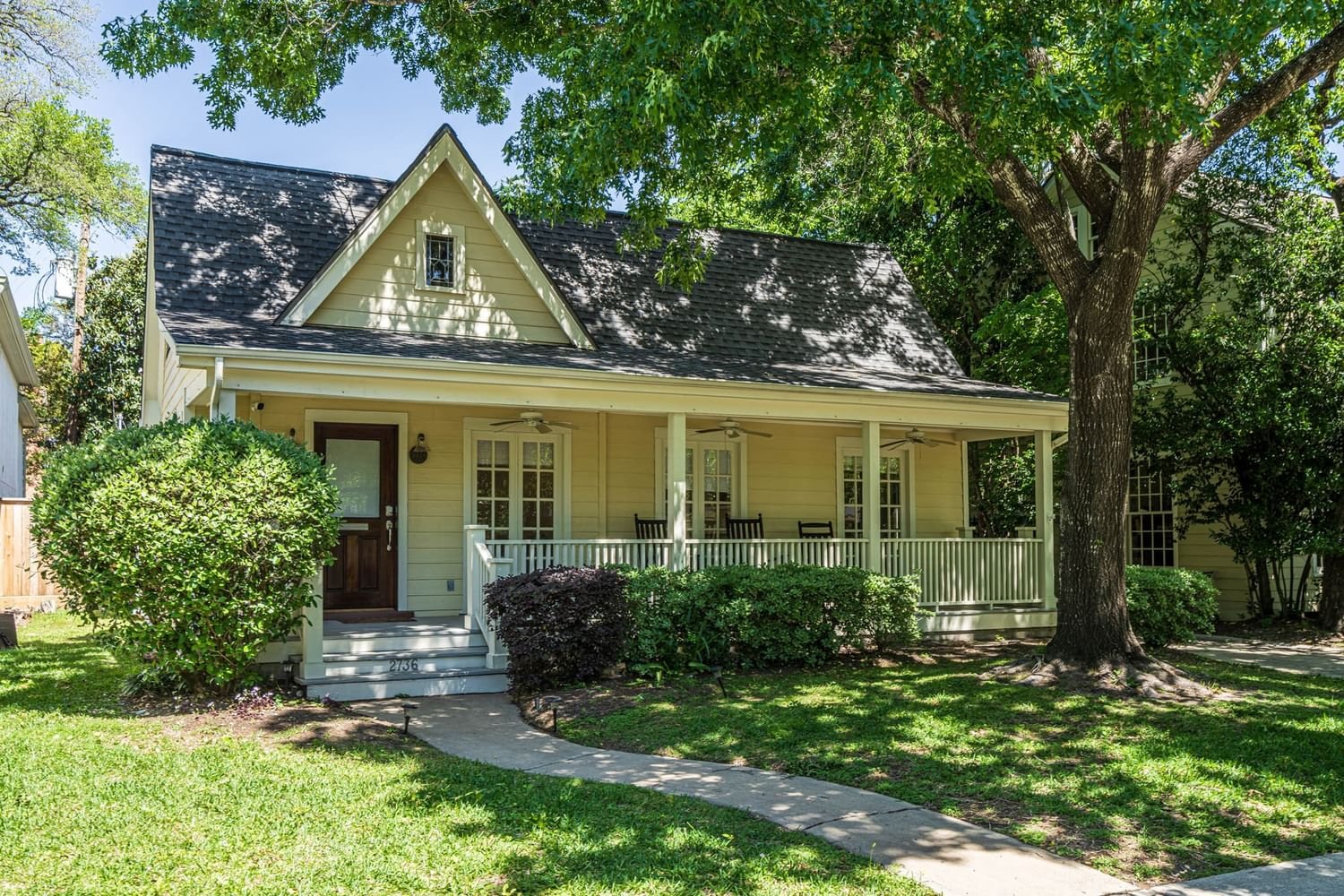 Real estate property located at 2736 Talbott, Harris, Belle Court Add, Houston, TX, US
