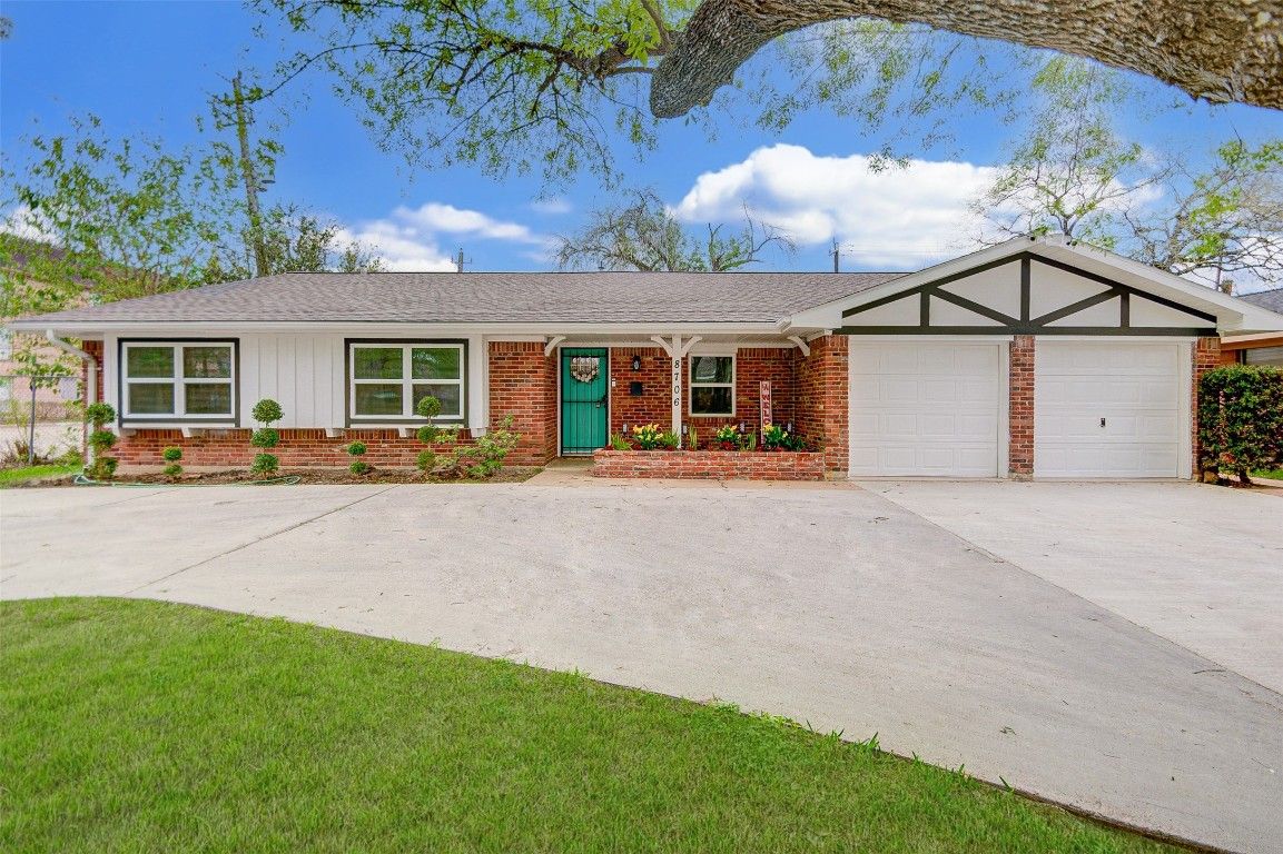 Real estate property located at 8706 Glen Valley, Harris, Houston, TX, US