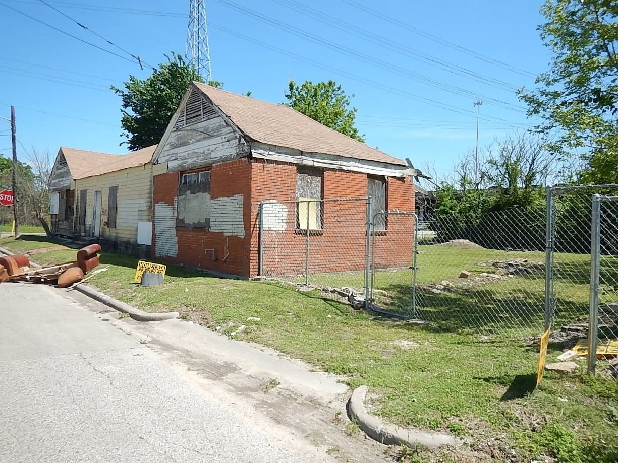 Real estate property located at 3600 Bayou, Harris, Bellavista, Houston, TX, US