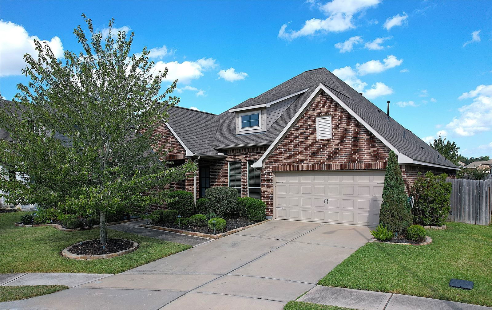 Real estate property located at 11106 English Holly, Harris, Fairway Farms Sec 1 Rep 1, Tomball, TX, US