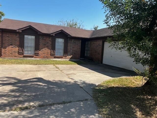 Real estate property located at 13906 Bearwood, Harris, Woodgate Sec 03, Houston, TX, US