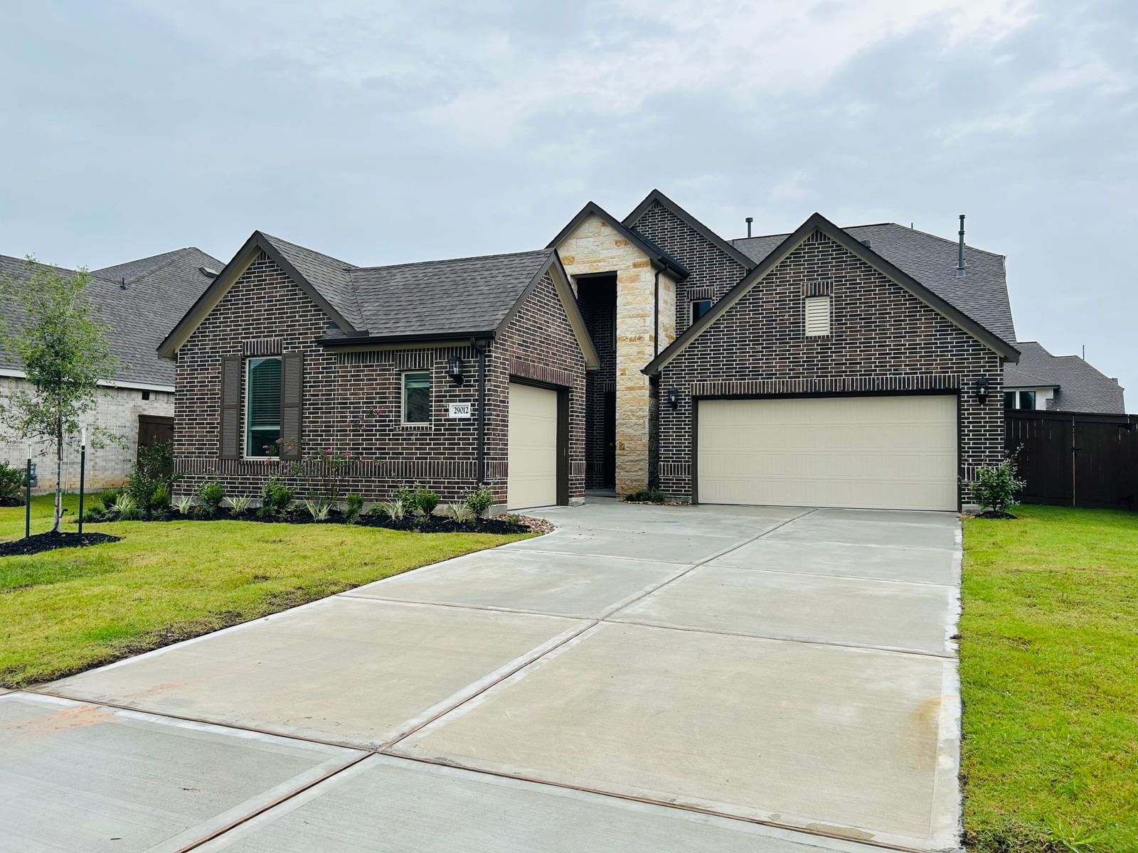 Real estate property located at 29012 Red Loop, Harris, The Trails Houston, New Caney, TX, US