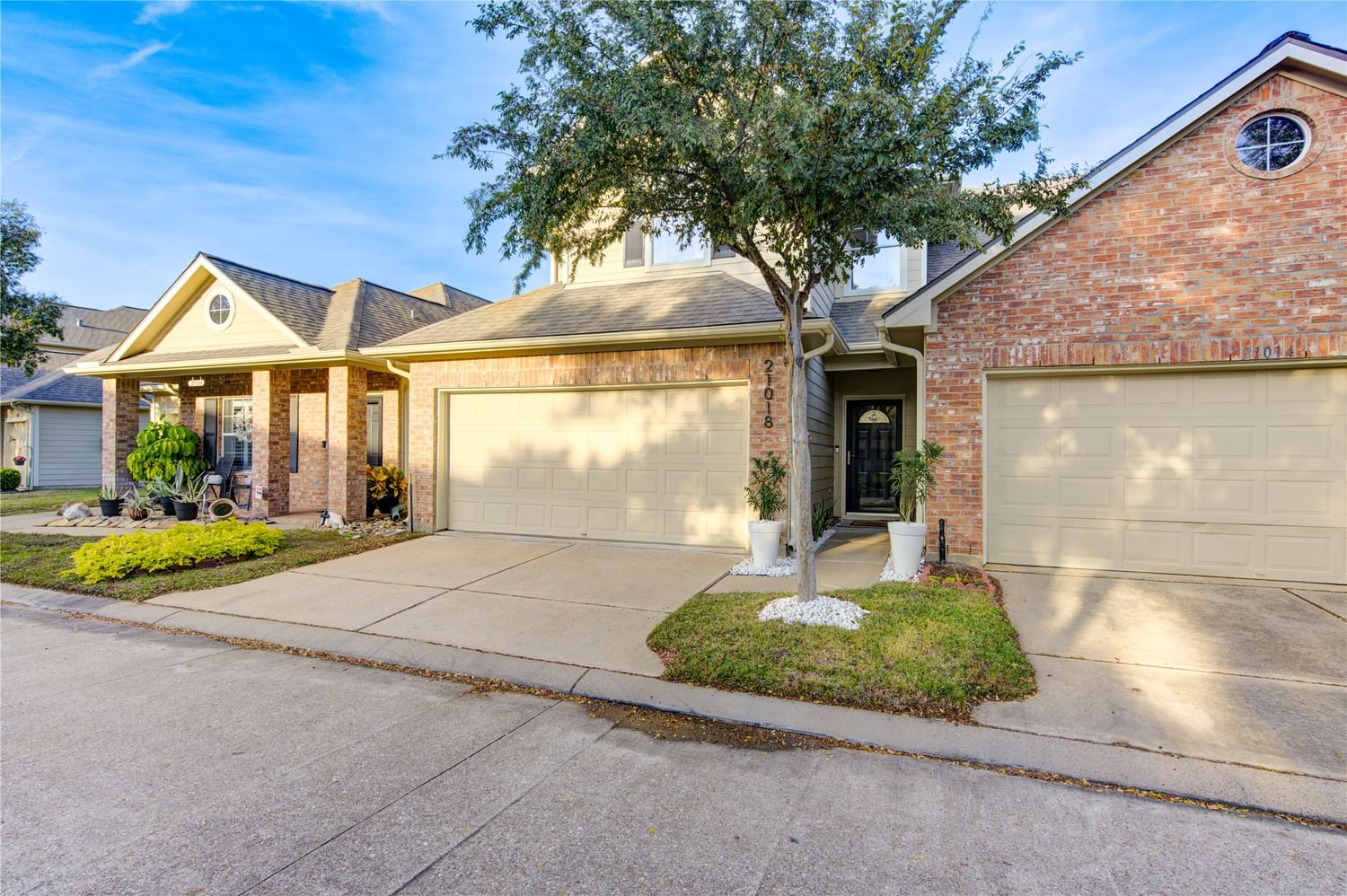 Real estate property located at 21018 Sun Creek, Harris, Mason Crk Village, Katy, TX, US