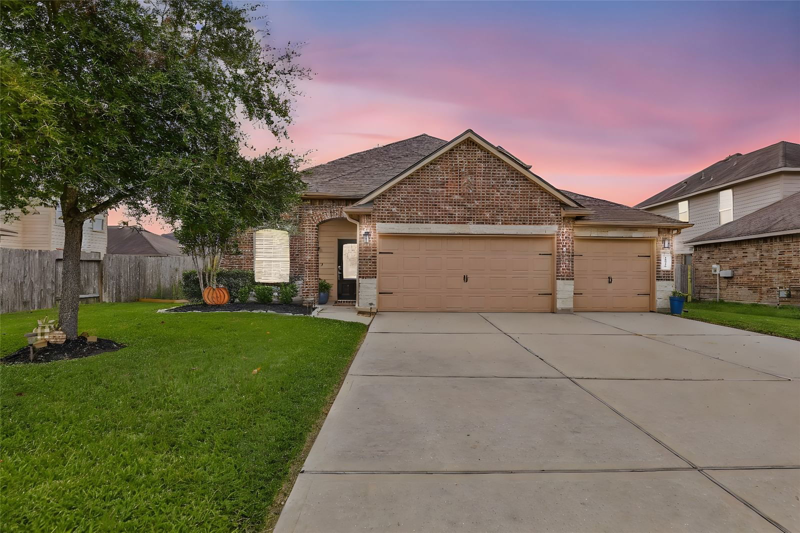 Real estate property located at 18926 Deer Trace, Harris, Deer Run Estates Sec 01, Crosby, TX, US