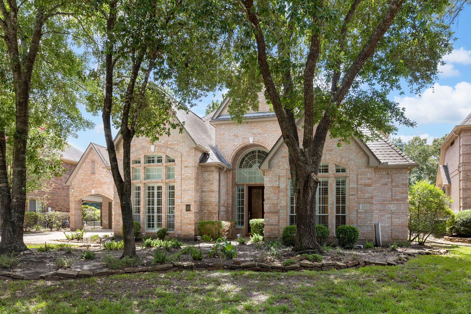 Real estate property located at 10 Shearwater, Montgomery, Wdlnds Village Cochrans Cr, The Woodlands, TX, US