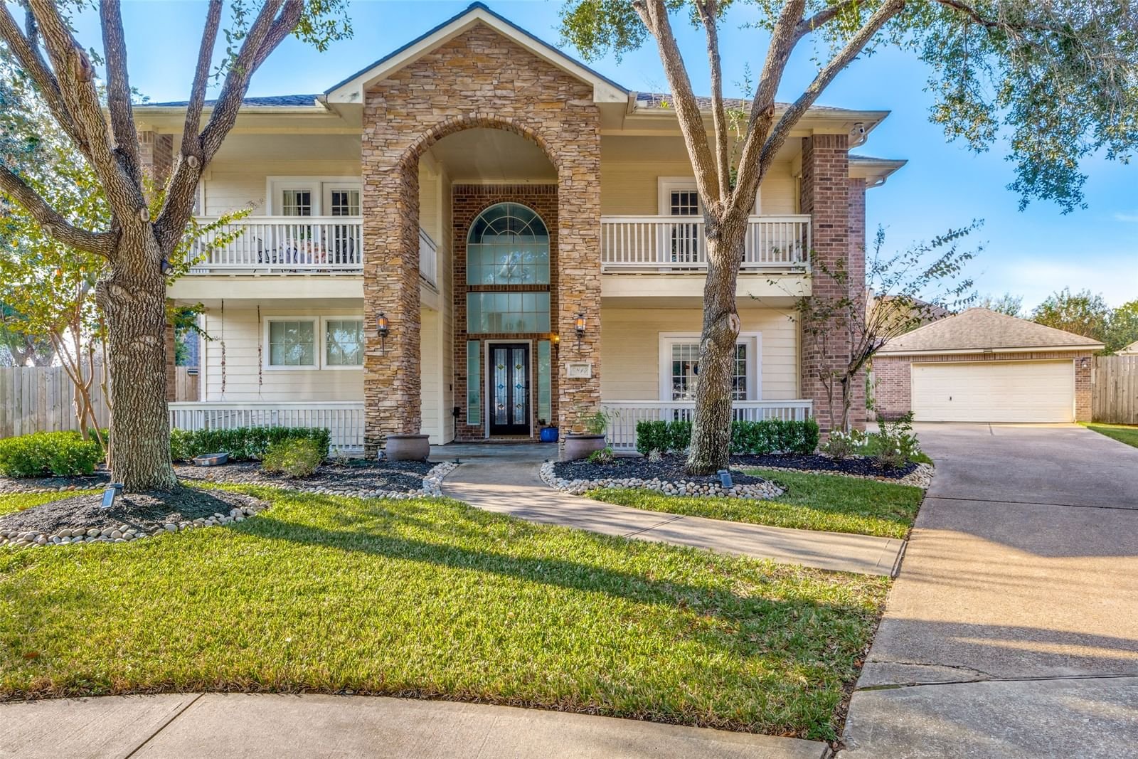 Real estate property located at 6814 Rhodes, Fort Bend, Colony Lakes Sec 6, Missouri City, TX, US