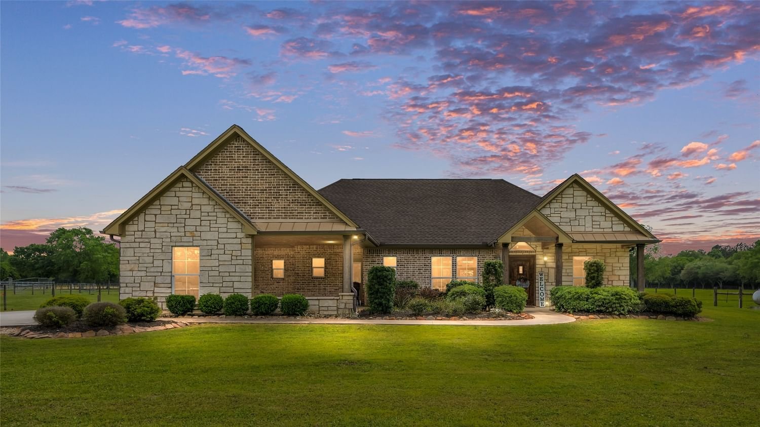 Real estate property located at 9649 Old Batson Saratoga, Hardin, GALVESTON & B N CO -8, Sour Lake, TX, US