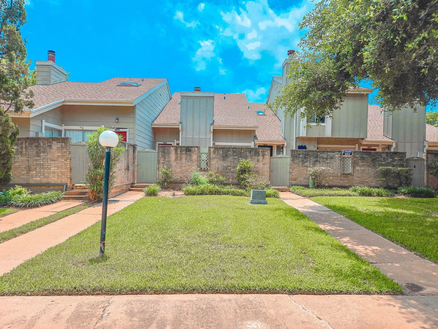 Real estate property located at 7104 Brendam, Harris, Wildflower Green T/H, Houston, TX, US