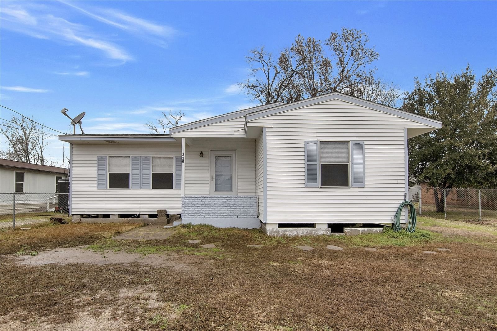 Real estate property located at 339 Zinn, Harris, St Charles Place Sec 01, Crosby, TX, US