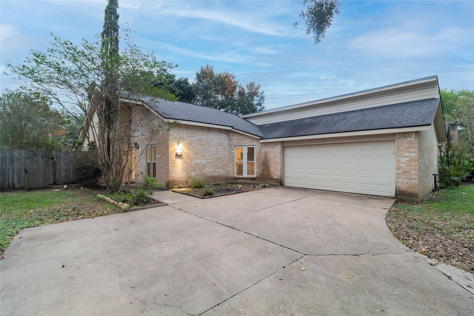 Real estate property located at 1934 Pepperwood, Harris, Mayde Creek Farms, Houston, TX, US