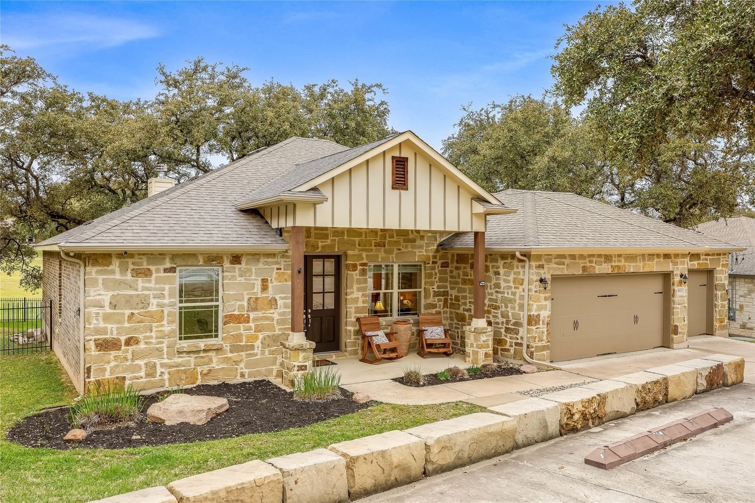Real estate property located at 3937 Outpost, Travis, Country Club Estates, Lago Vista, TX, US