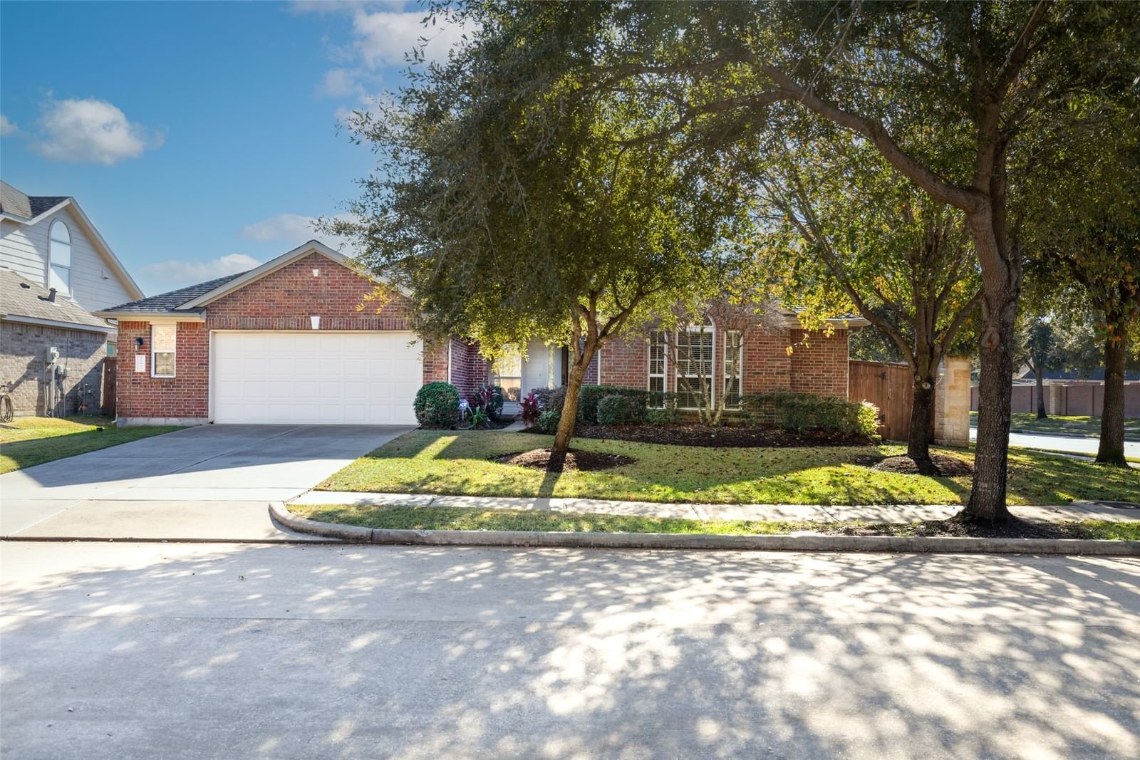 Real estate property located at 21023 Amber Crossing, Fort Bend, Long Meadow Farms, Richmond, TX, US