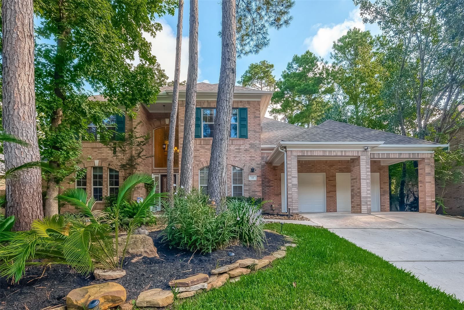 Real estate property located at 15 Mission Bend, Montgomery, Wdlnds Village Indian Sprg 18, The Woodlands, TX, US