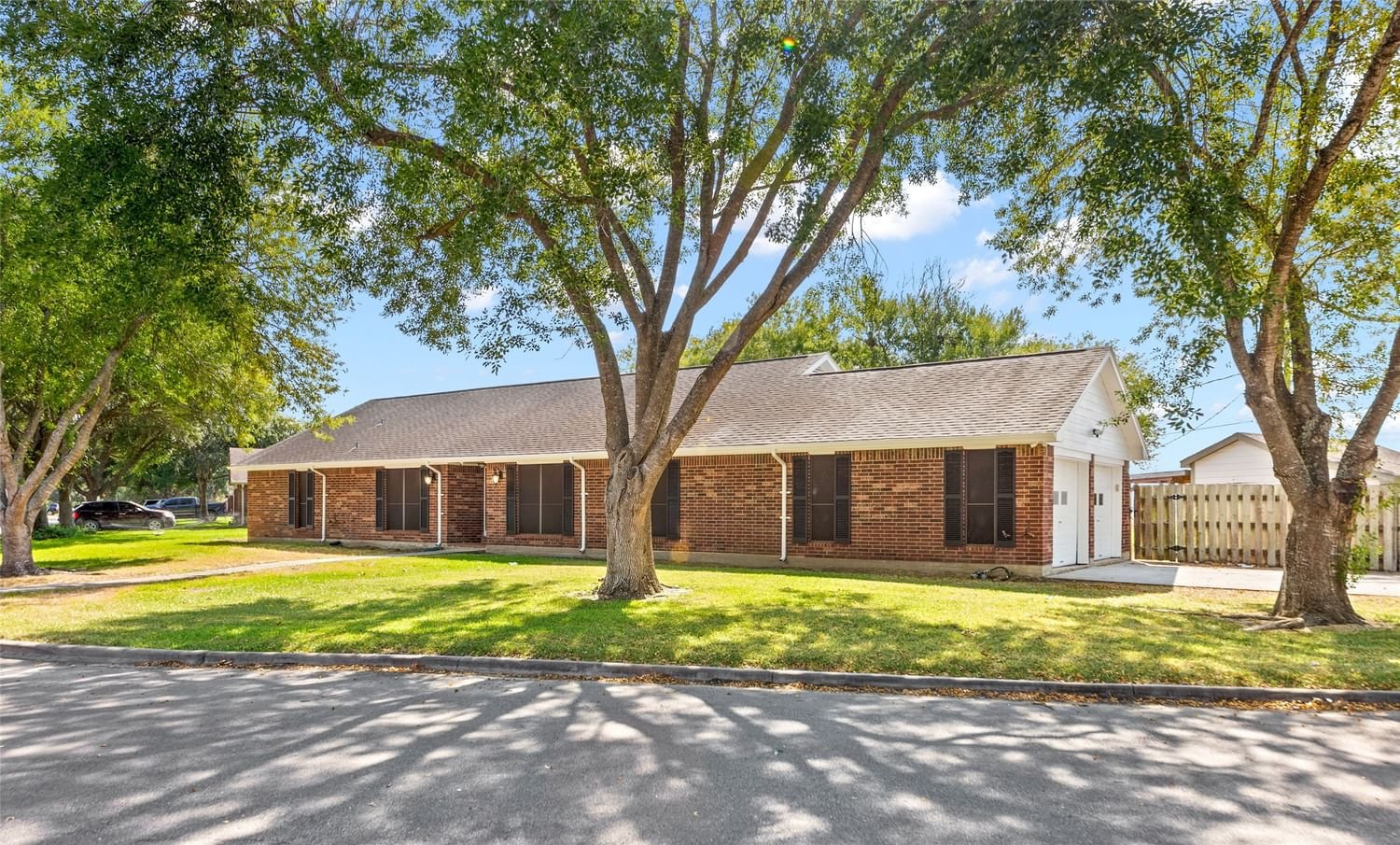 Real estate property located at 911 John Albert, Wharton, East Bernard, TX, US