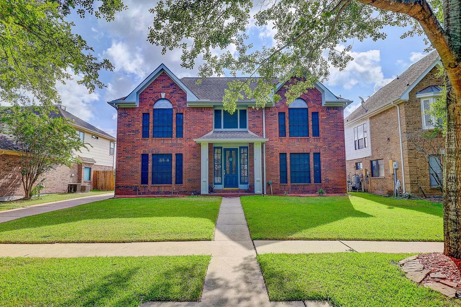 Real estate property located at 138 Bayou Bend, Galveston, League City, TX, US