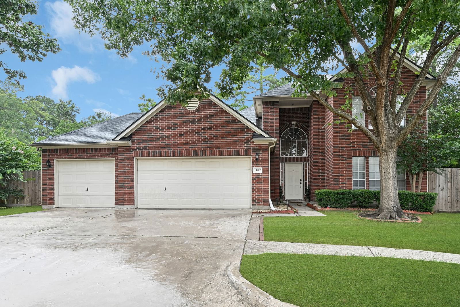 Real estate property located at 13907 Bentpath, Harris, Torrey Pines Sec 03, Houston, TX, US