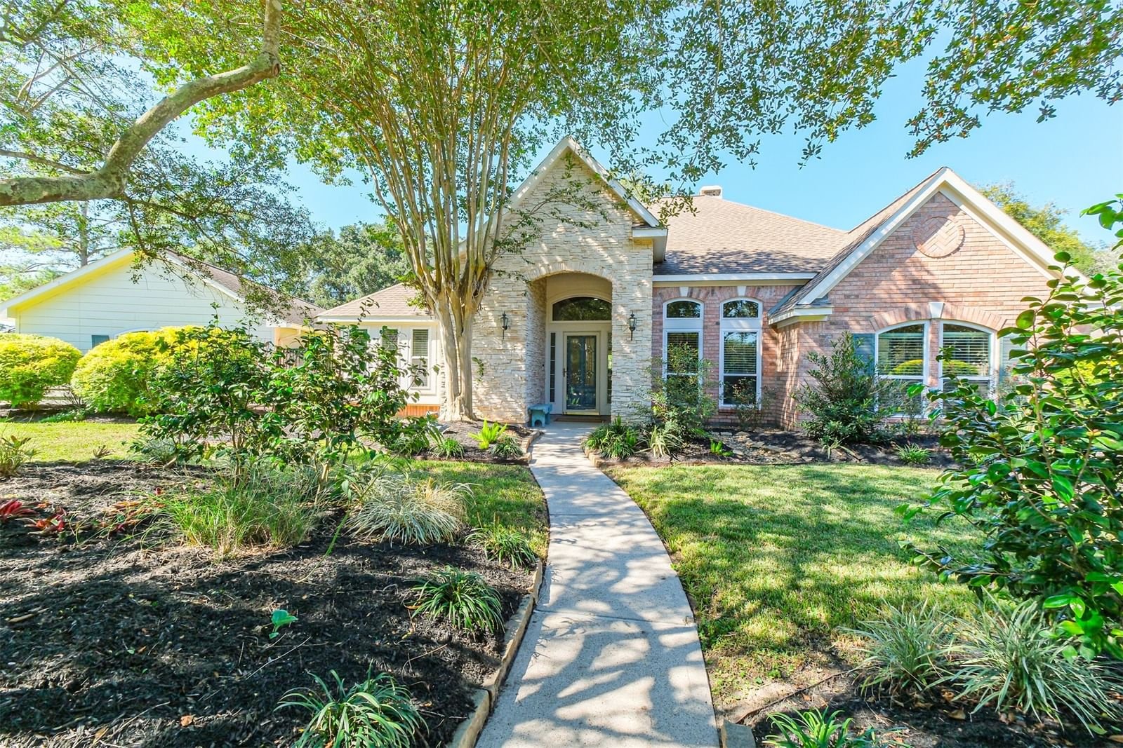Real estate property located at 16023 Creek Hill, Harris, Cypress, TX, US