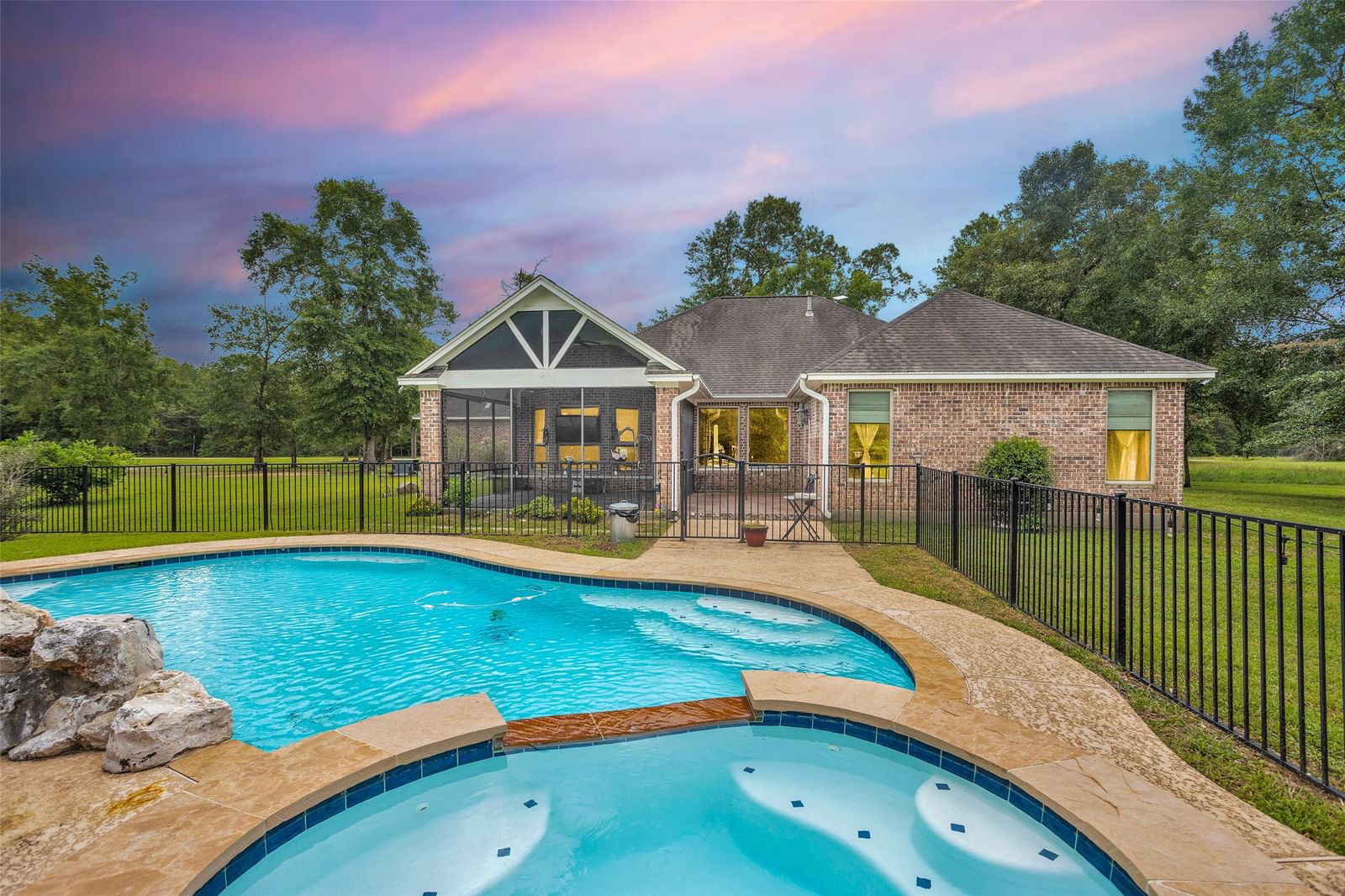 Real estate property located at 866 Big Buck, San Jacinto, Peach Creek Estate #1, Cleveland, TX, US