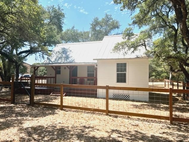 Real estate property located at 1017 Lostwood, Colorado, Garwood, TX, US