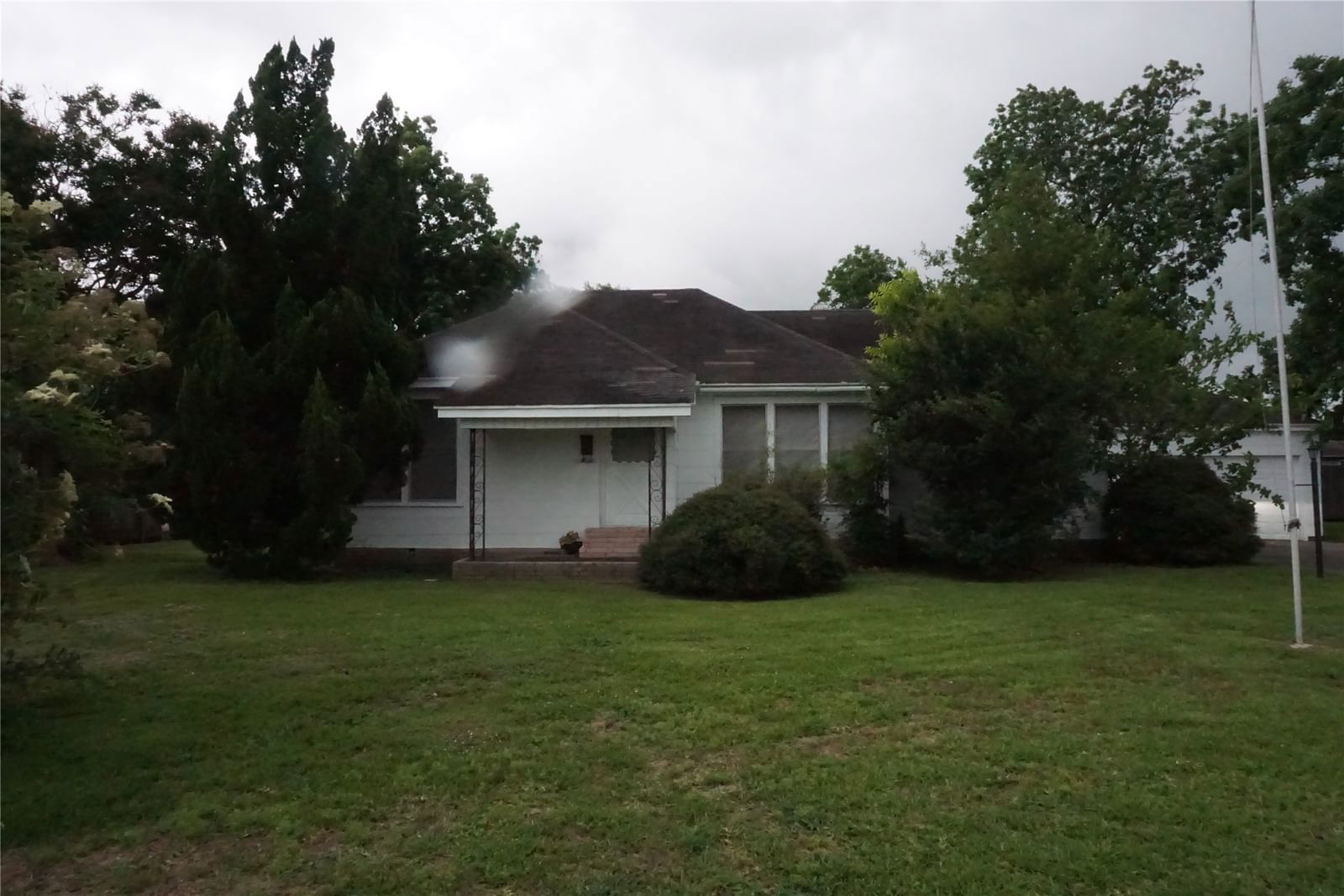 Real estate property located at 3449 Parkway, Jefferson, Main Ave Add, Groves, TX, US