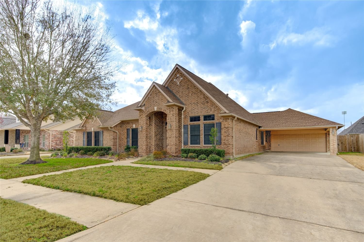 Real estate property located at 2309 Lonesome Dove, Harris, Park Place Sec 04, Deer Park, TX, US