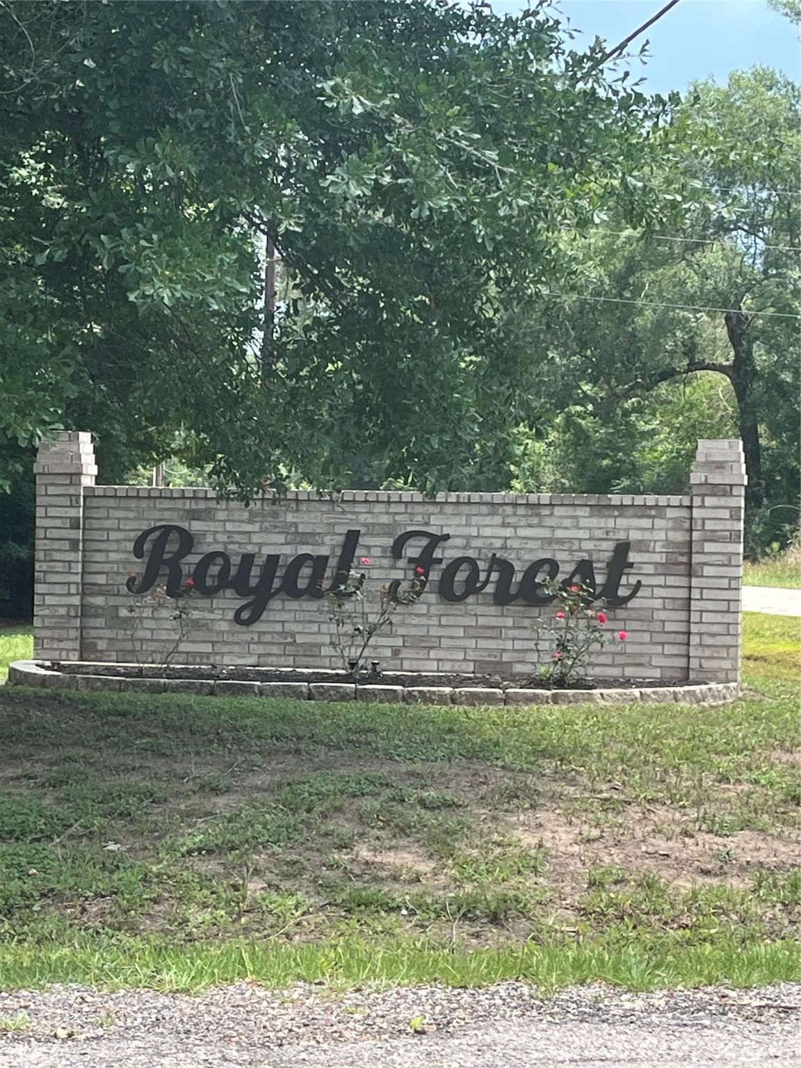 Real estate property located at 10820 Royal York, Montgomery, Royal Forest 01, Conroe, TX, US