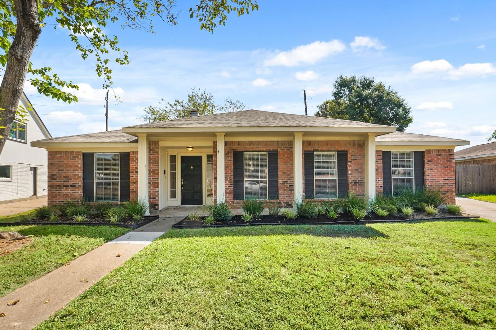 Real estate property located at 107 Asheboro, Harris, West Memorial, Katy, TX, US