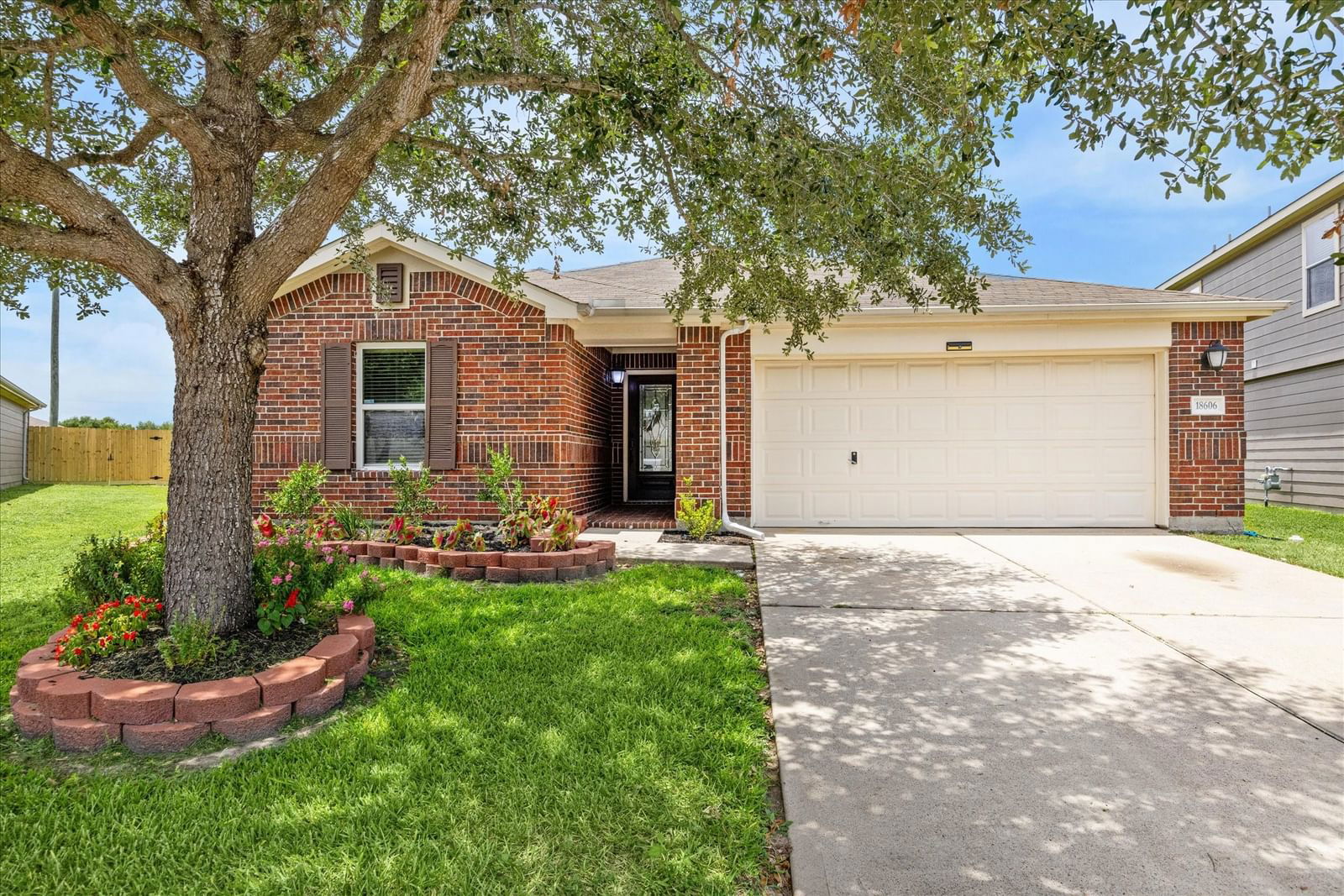 Real estate property located at 18606 Shavano, Harris, Westgate Sec 17 Rep 01, Cypress, TX, US