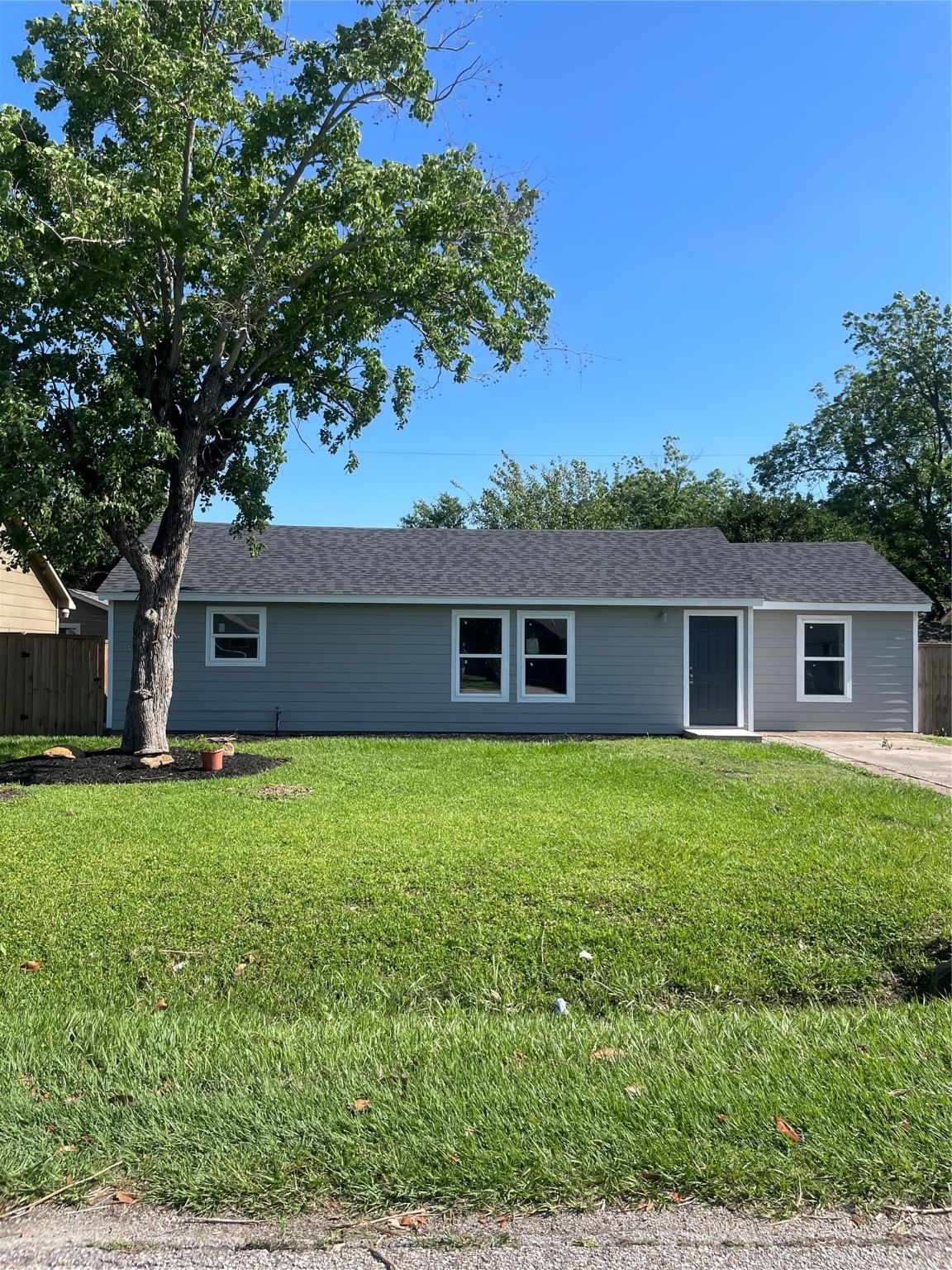 Real estate property located at 2618 Kingsdale, Harris, South Pasadena Plaza, Deer Park, TX, US