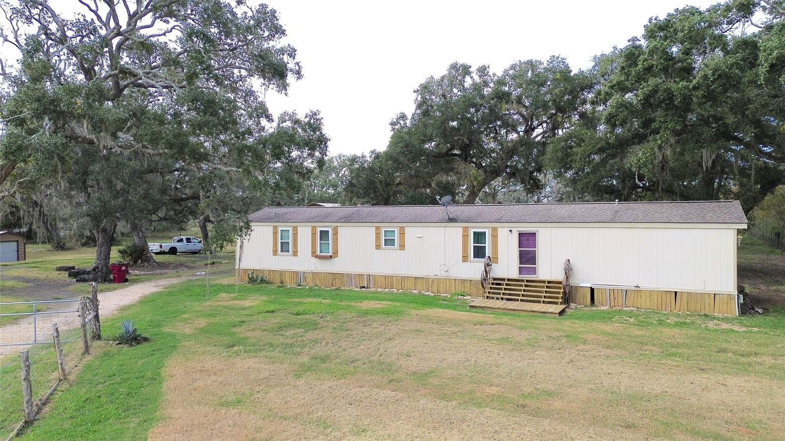 Real estate property located at 1983 County Road 344, Brazoria, James Cummings, Brazoria, TX, US