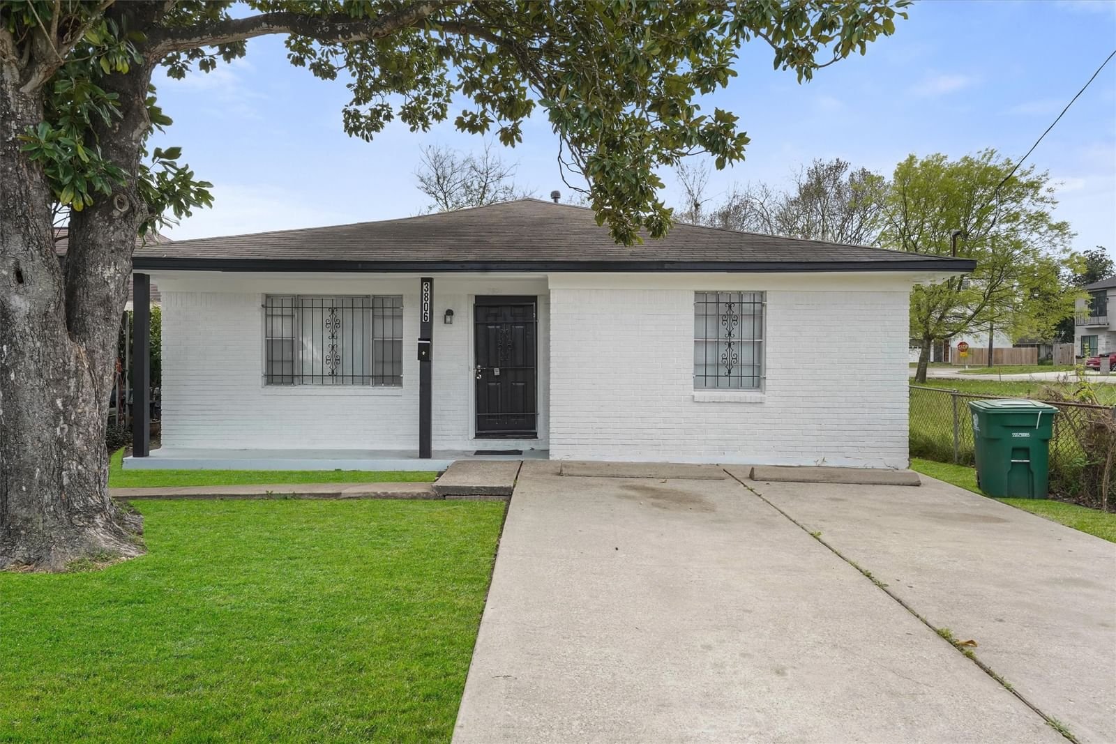 Real estate property located at 3806 Noah, Harris, South End Sunnyside U/R, Houston, TX, US