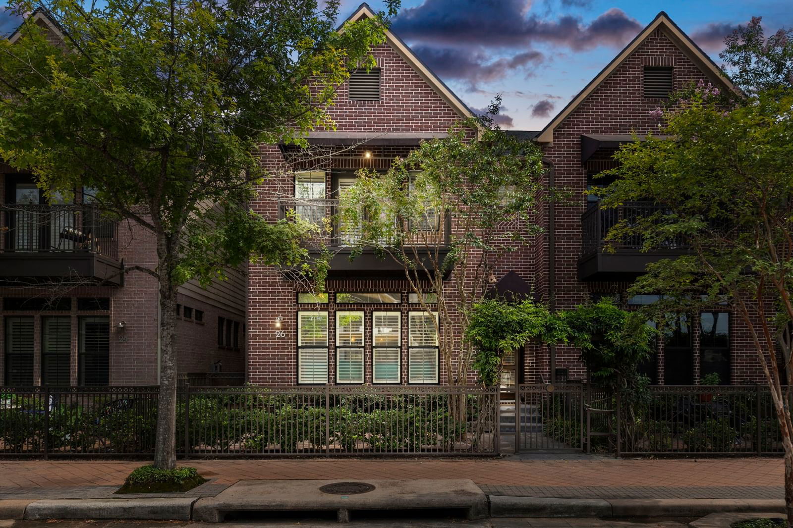 Real estate property located at 26 Riva, Montgomery, Waterway Village, The Woodlands, TX, US