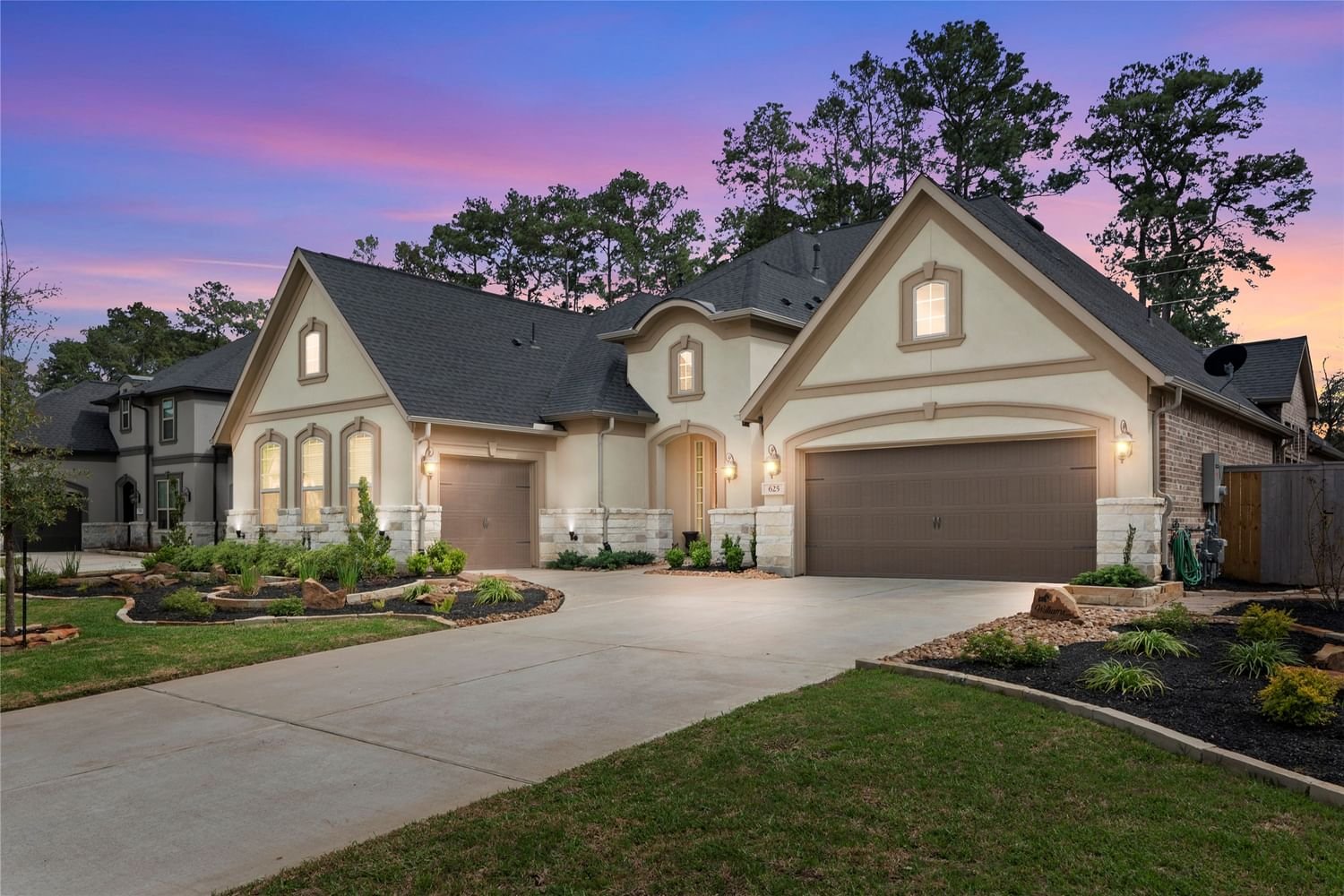 Real estate property located at 625 Platinum Stone, Montgomery, Woodtrace, Pinehurst, TX, US