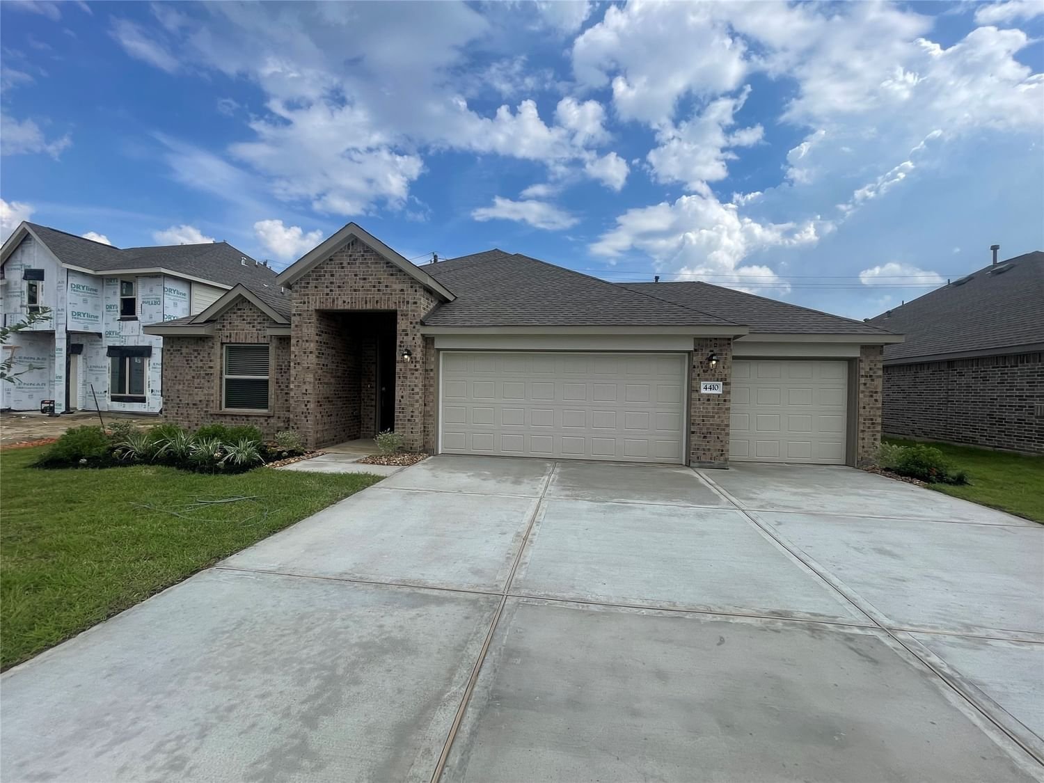Real estate property located at 4410 Maple Turn, Harris, Baytown, TX, US