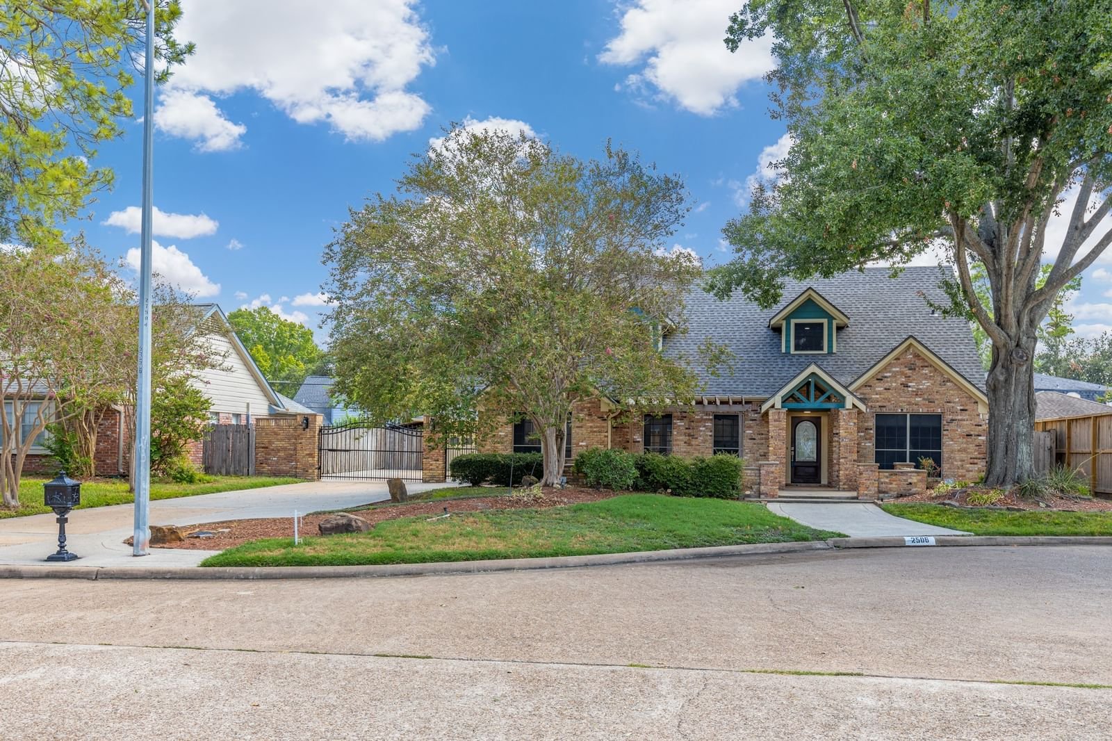 Real estate property located at 2506 Talina, Harris, Houston, TX, US