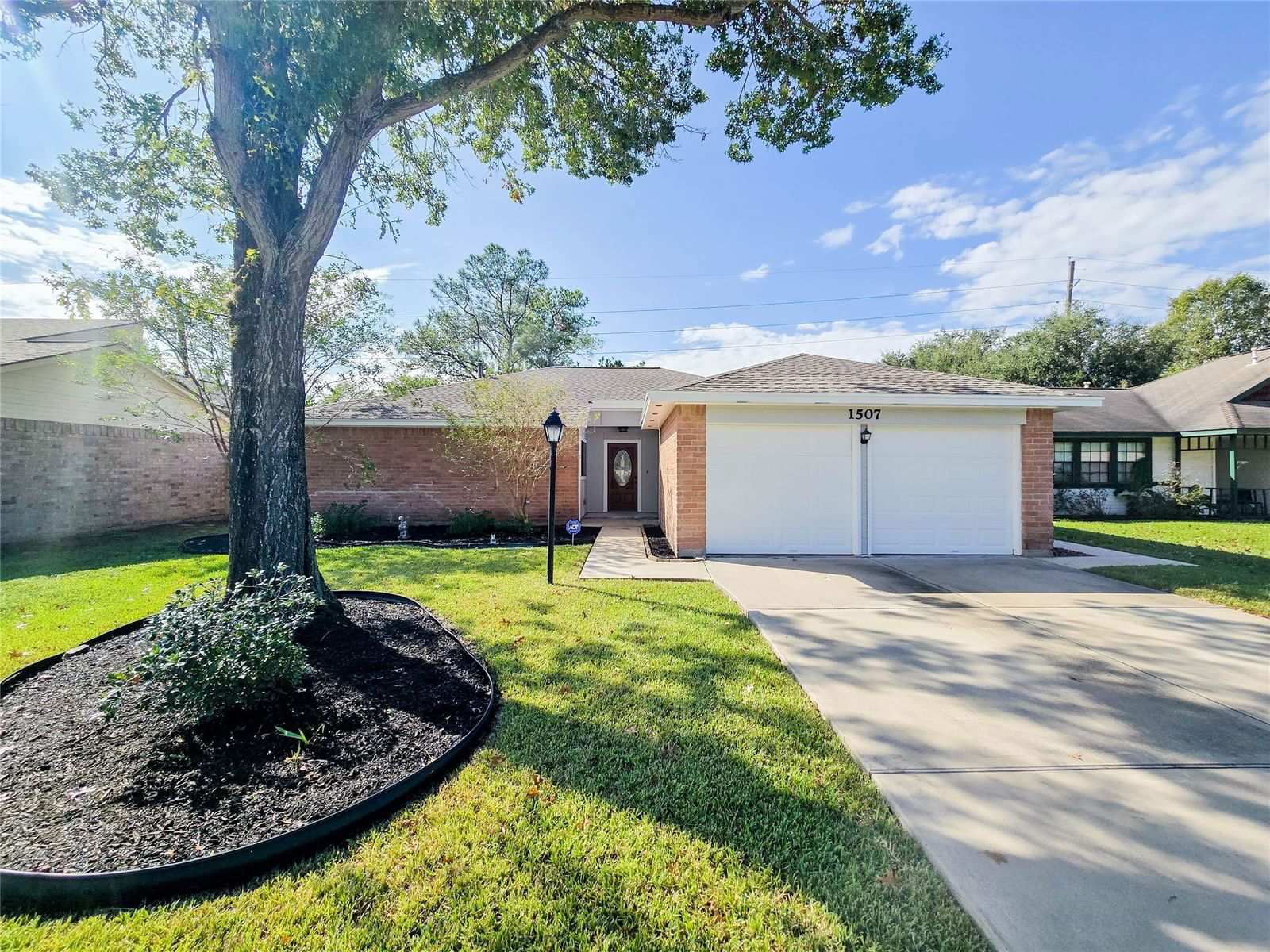 Real estate property located at 1507 Vickery, Fort Bend, Ragus Lake Estates Sec 1, Sugar Land, TX, US