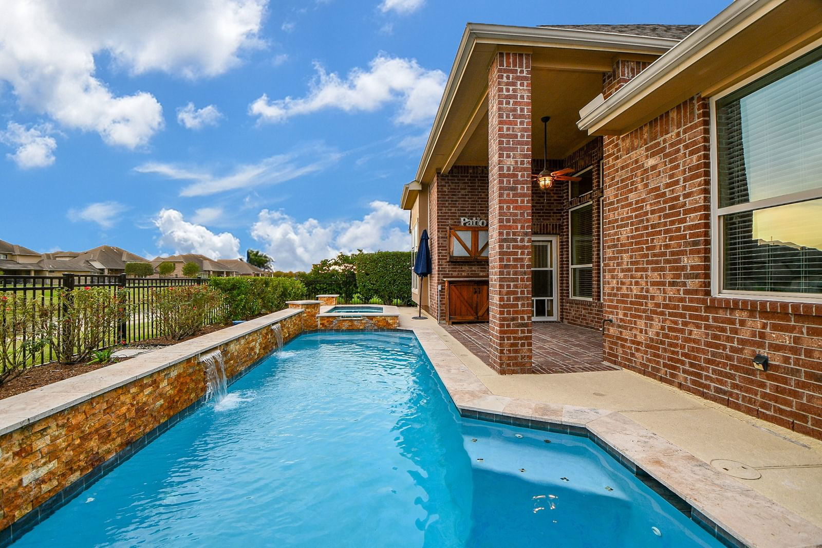 Real estate property located at 24103 Via Privato, Fort Bend, Lakes Of Bella Terra Sec 16, Richmond, TX, US