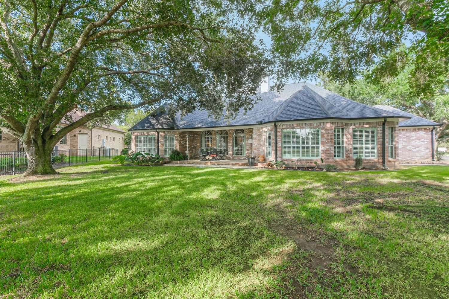 Real estate property located at 32303 Watersmeet, Fort Bend, Fulshear, TX, US