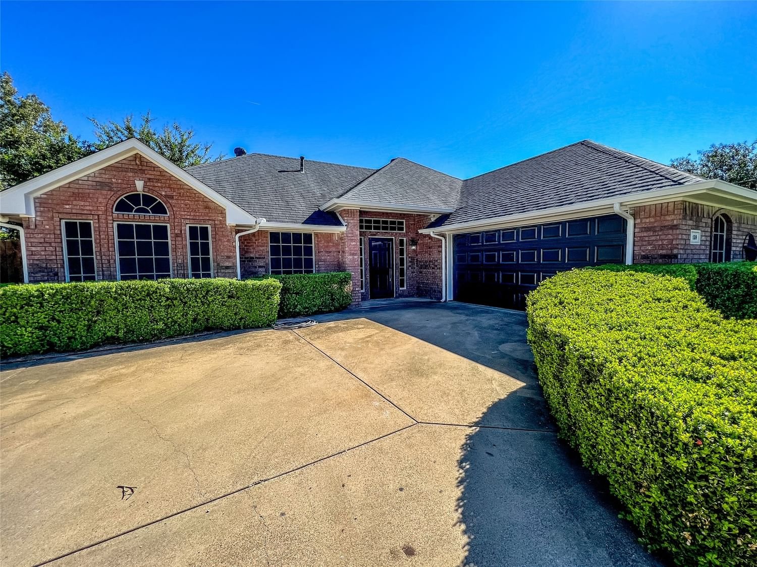 Real estate property located at 139 Country Dr, Ellis, Country Place, Waxahachie, TX, US