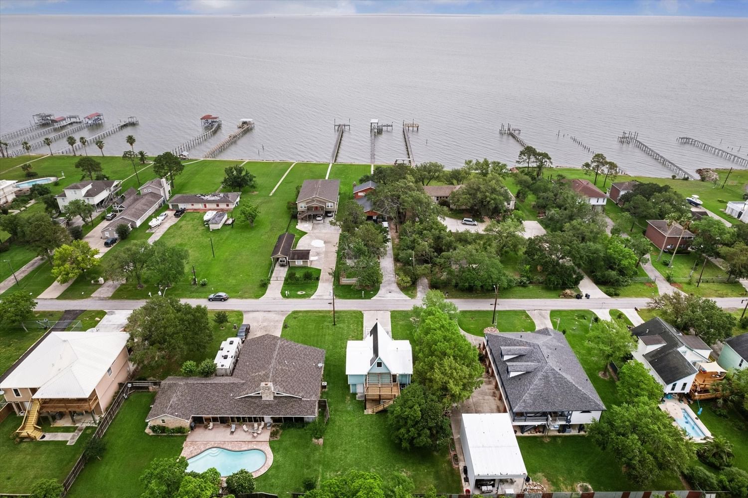 Real estate property located at 2521 Cliff, Galveston, Cliffs Of San Leon, San Leon, TX, US