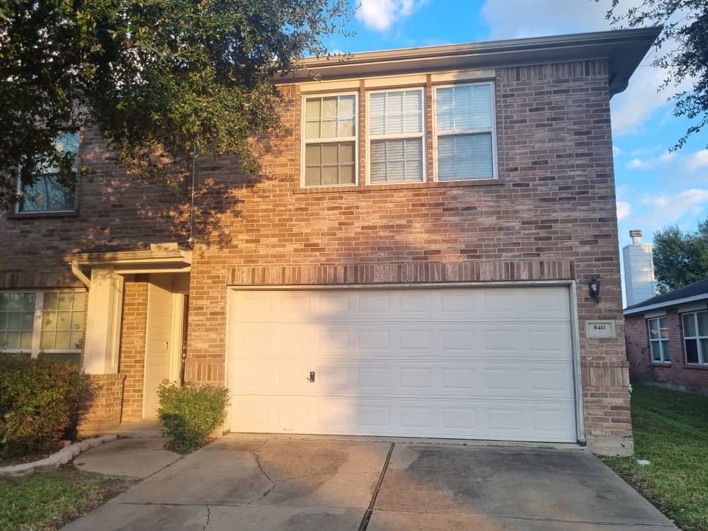 Real estate property located at 8411 Garrett Green Lane, Fort Bend, Mission Oak, Richmond, TX, US